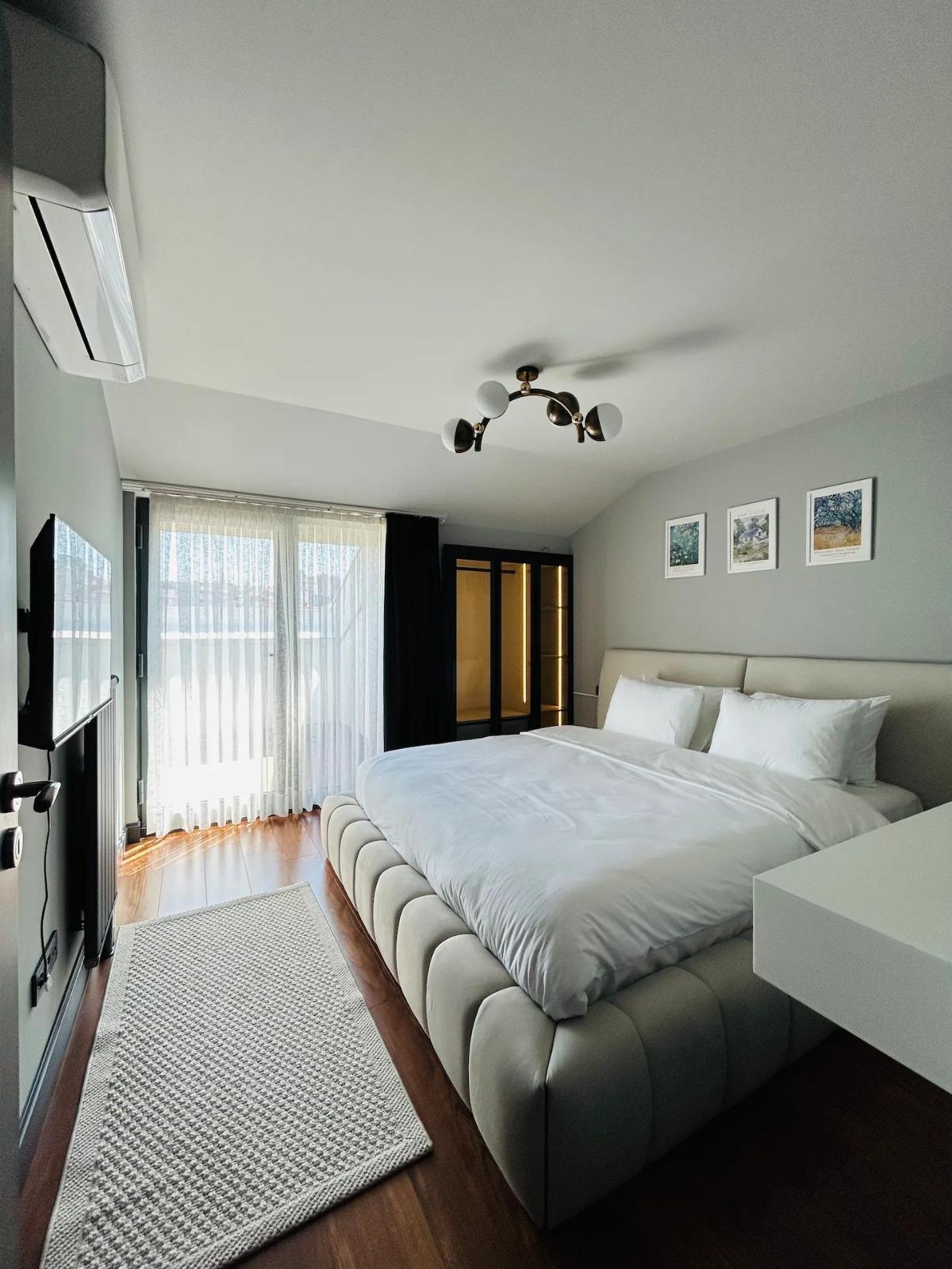 Exclusive 2+1 Apartment