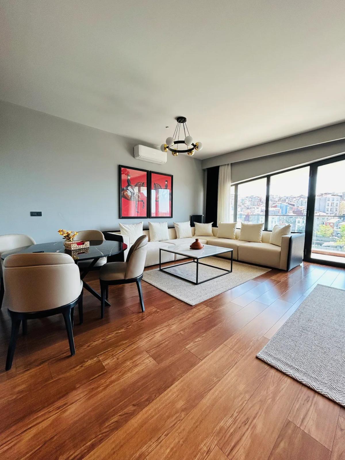 Exclusive 2+1 Apartment