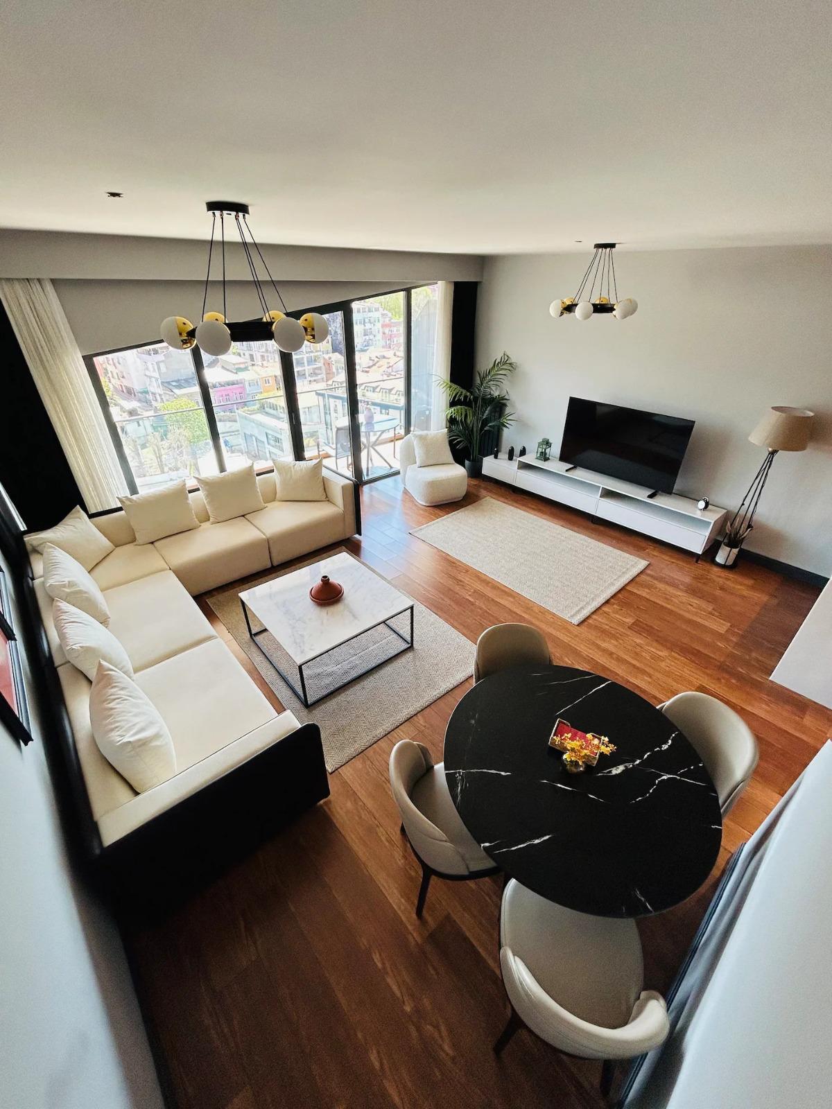 Exclusive 2+1 Apartment