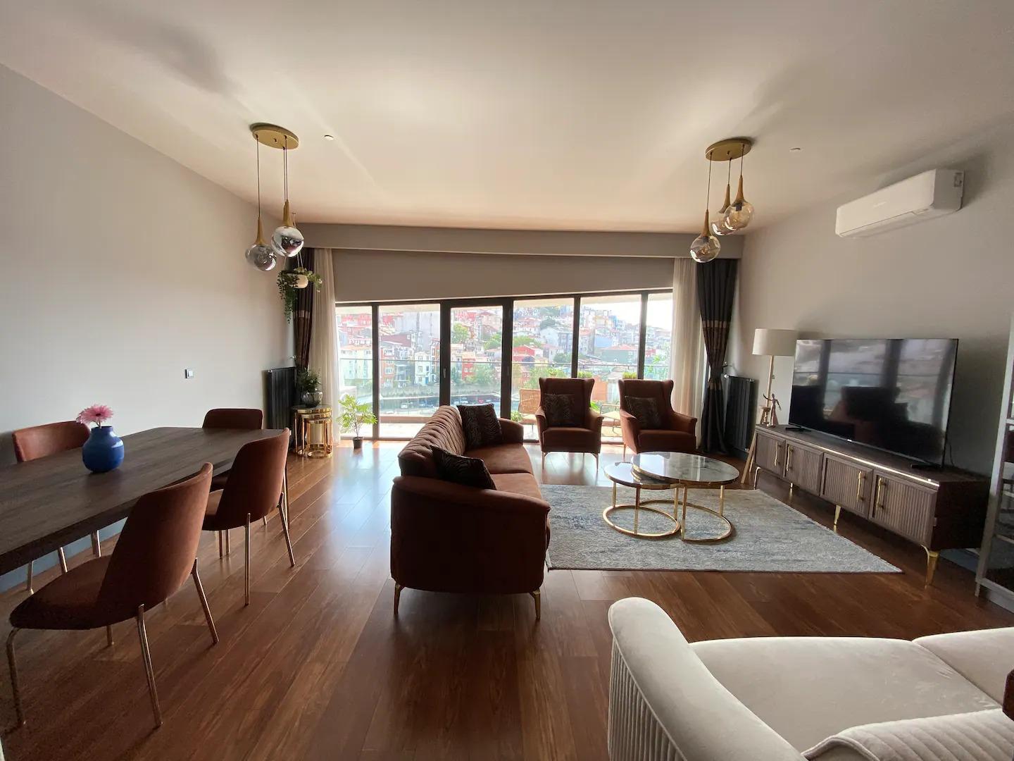 Spacious 2+1 Apartment